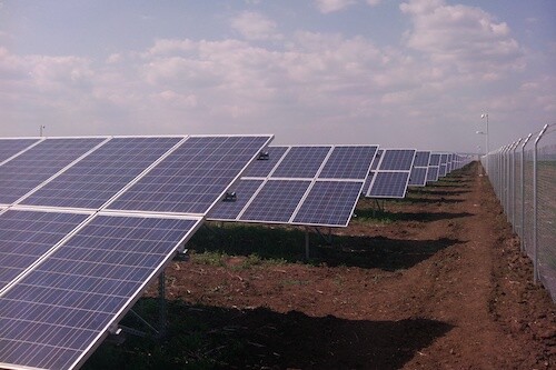 Solet-Bulgarijoje-irenge-pirmaja-1,5MW-galios-saules-jegaine