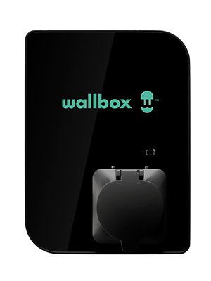 Wallbox cooper įkrovimo stotelė skaidriame fone