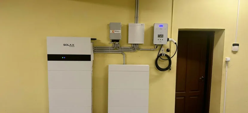 15 kW saulės elektrinė su kaupikliu Kretingoje