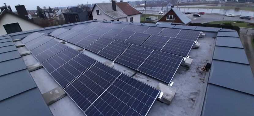 9,7kW saulės jėgainė Kaune