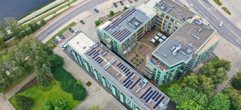 Saules elektrine ant Vilniaus Zalgirio baseino stogo