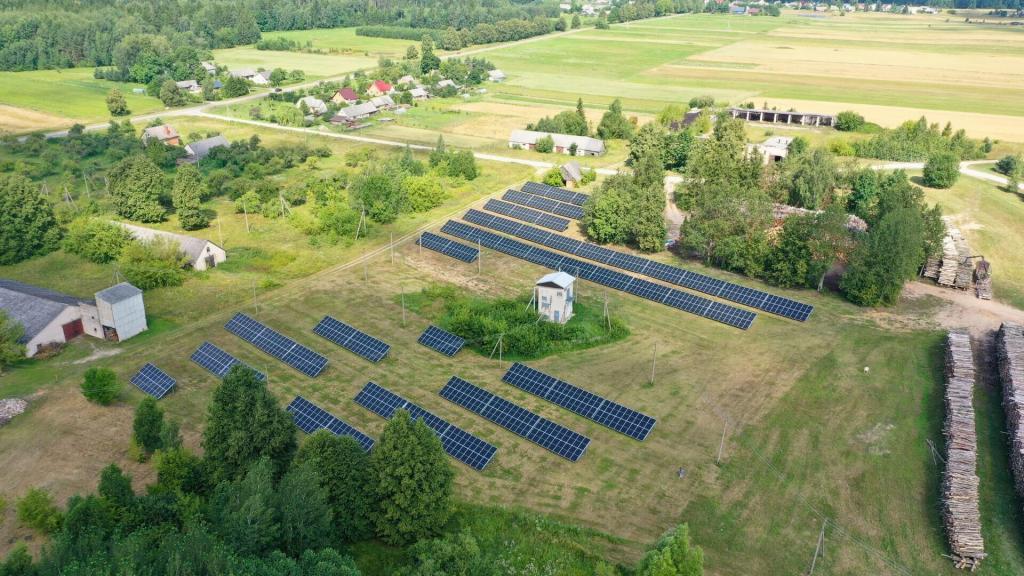 500 kW antžeminė saulės elektrinė Radviliškyje