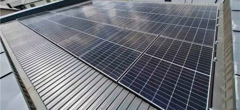 10 kW saulės baterijos ant stogo Vilniaus rajone